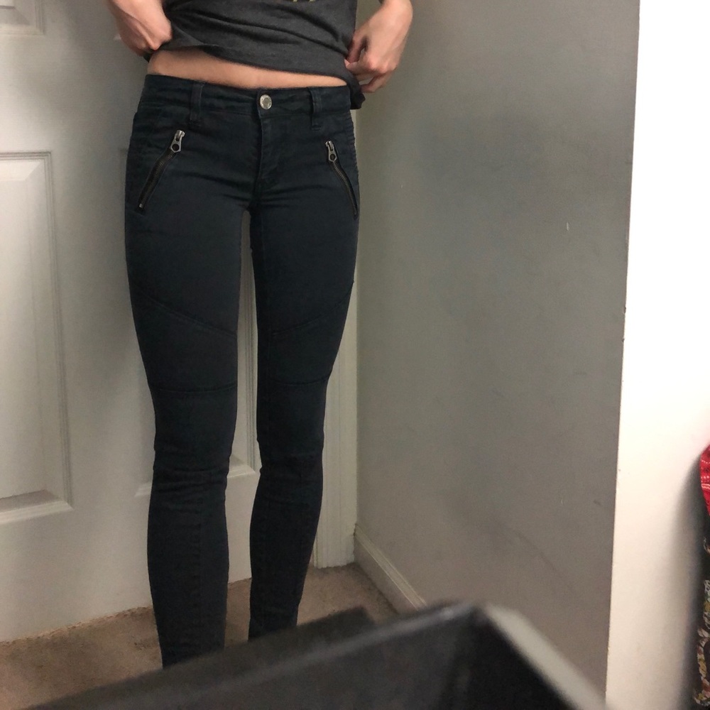American Eagle Black Skinny Jeans